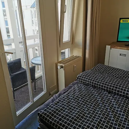 Seepark Apt. 351 *